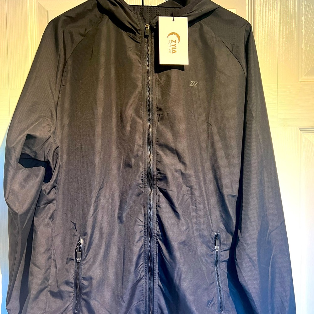 Men’s Zyia Windbreaker